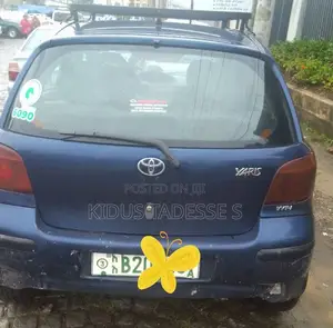 Toyota Yaris 2003 White