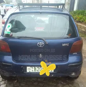 Toyota Yaris 2003 White