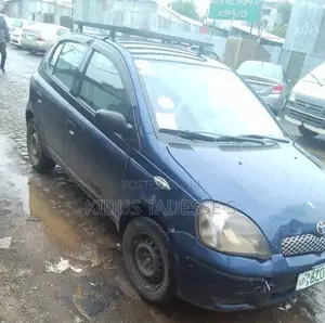 Toyota Yaris 2003 White