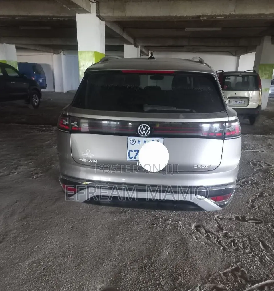 Volkswagen ID.6 2024
