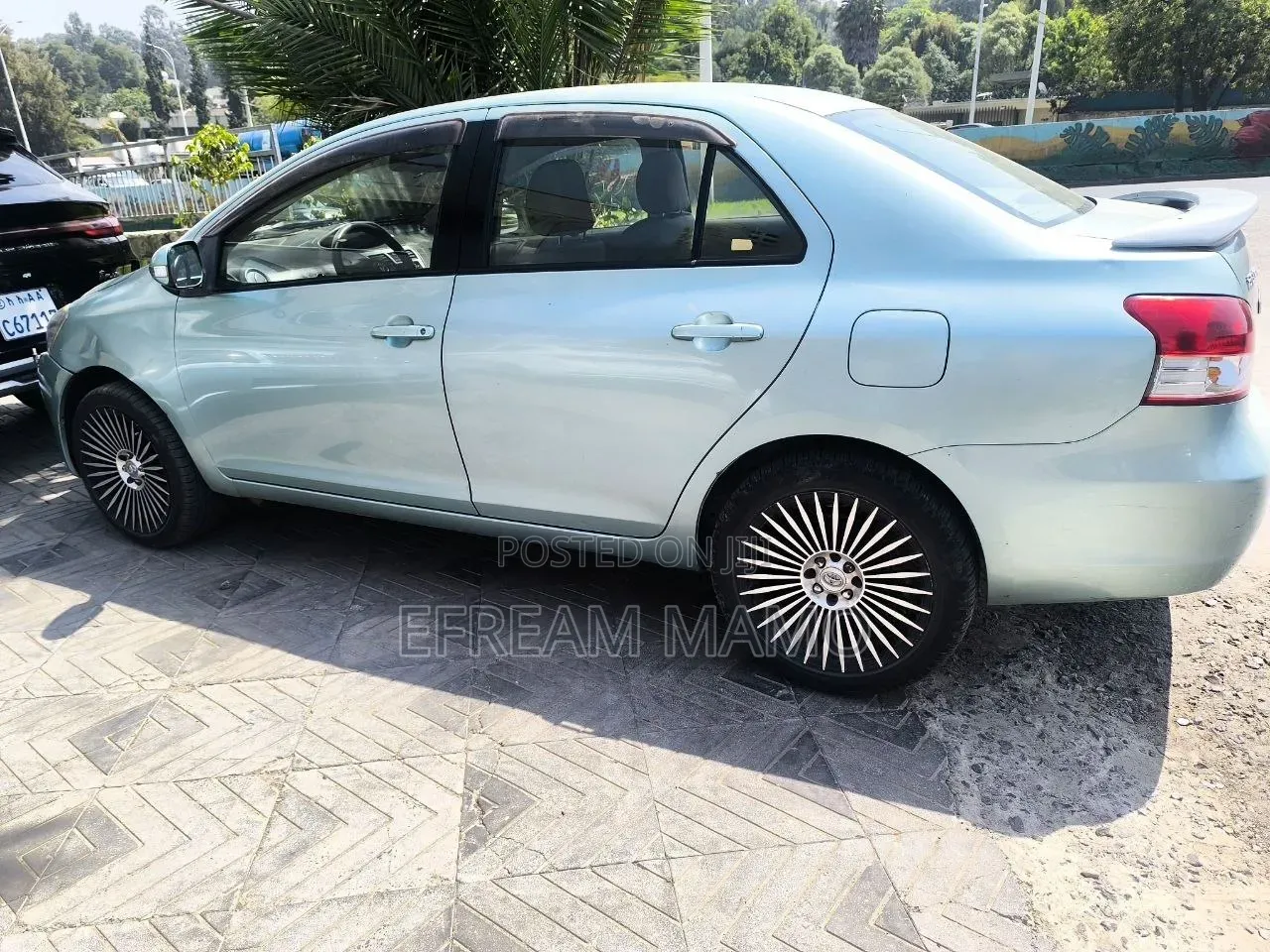 Toyota Yaris 2011