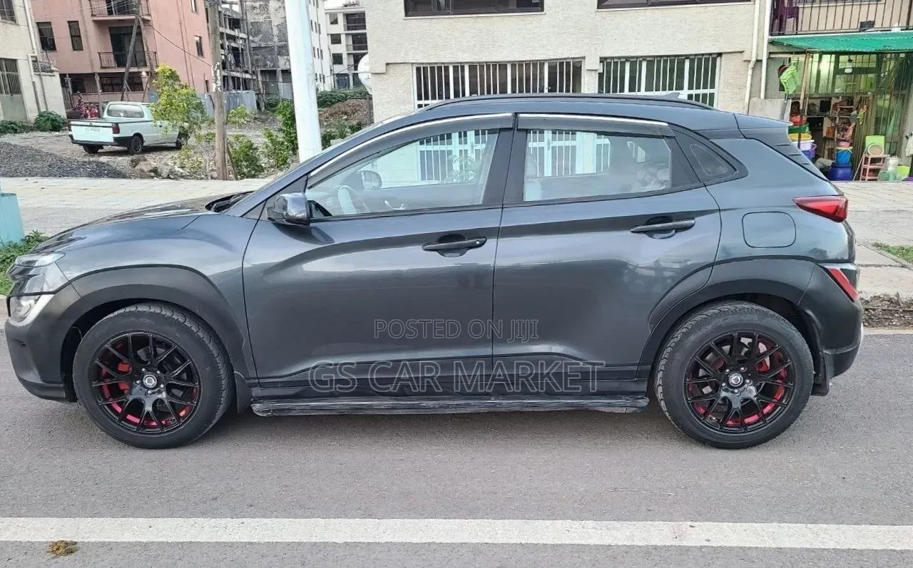 Hyundai Kona 2022 Gray