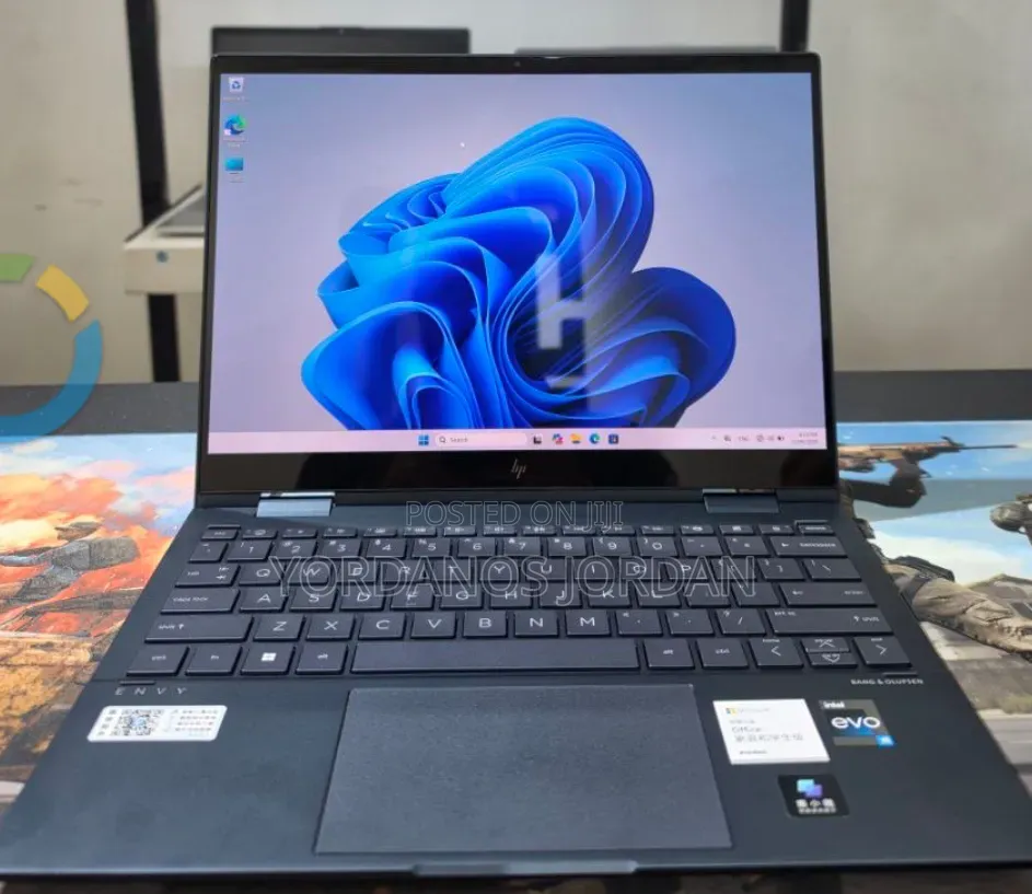 New Laptop HP Envy x360 16GB Intel Core i5 SSD 512GB
