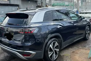 Volkswagen ID.6 Crozz 85 kWh RWD 2022 Gray