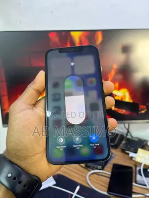 New Apple iPhone 12 128 GB Black