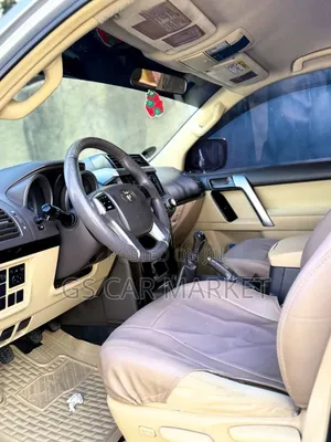 Toyota Land Cruiser Prado 2015 Silver