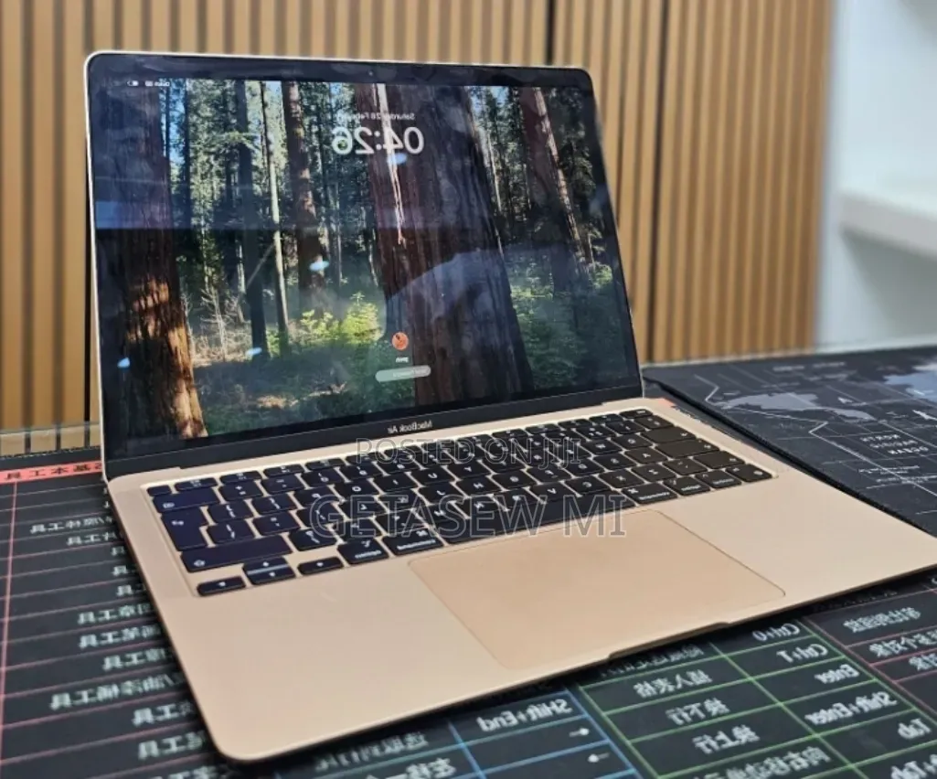 New Laptop Apple MacBook Air 2020 M1 8GB Apple M1 SSD 256GB