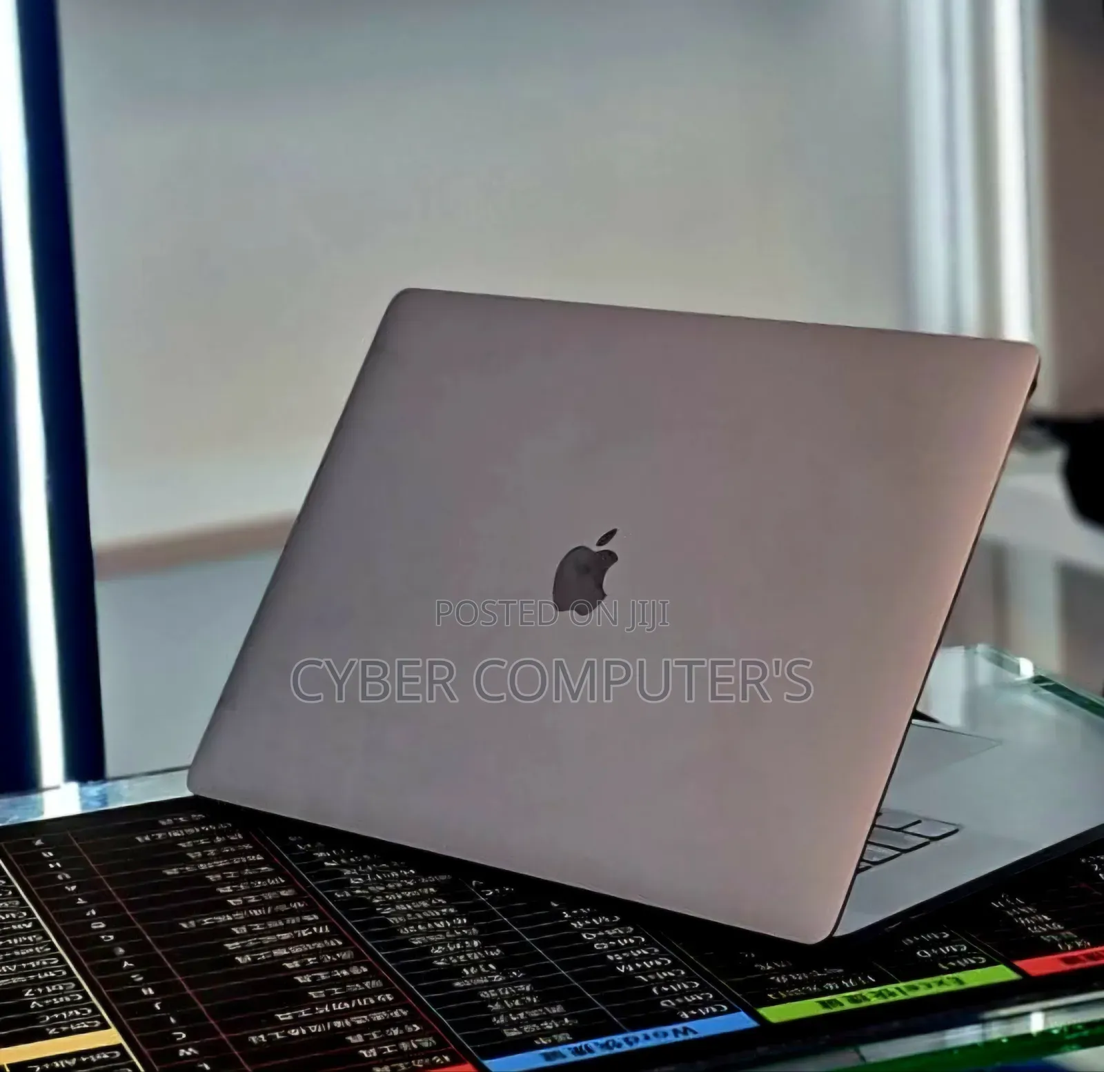 New Laptop Apple MacBook Pro 2019 64GB Intel Core i9 SSD 512GB