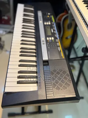 Yamaha PSR E243 Keyboard