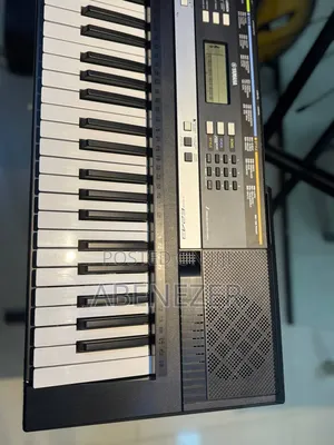 Yamaha PSR E243 Keyboard