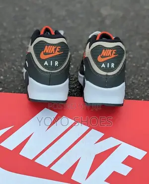 Nike Air Max 90 Sneakers Dark Army