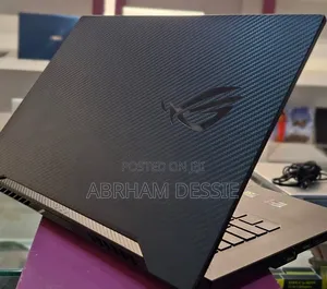 New Laptop Asus 16GB AMD Ryzen 7 SSD 512GB