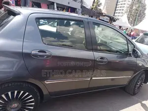 Toyota Yaris 2020 Black