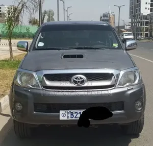 Toyota Hilux 2010