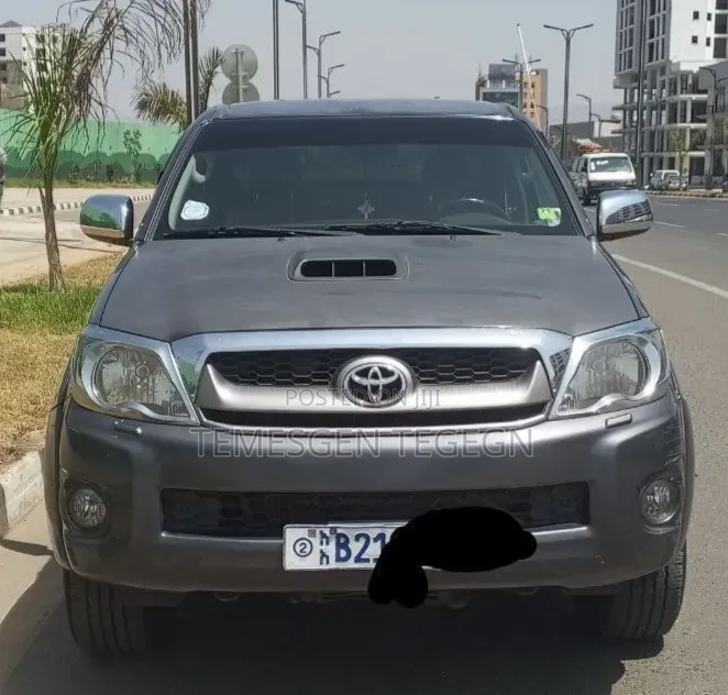 Toyota Hilux 2010