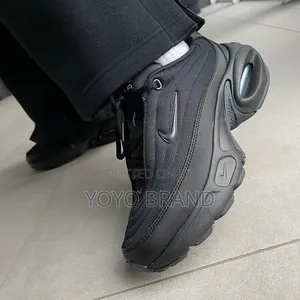 Nike Air Max Portal Triple Black