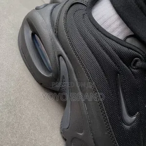 Nike Air Max Portal Triple Black
