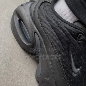 Nike Air Max Portal Triple Black