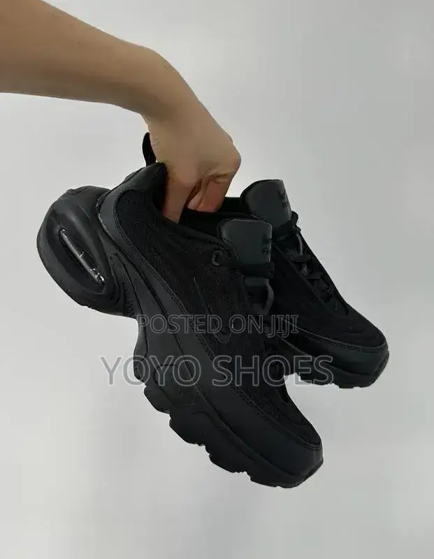 Nike Air Max Portal Triple Black
