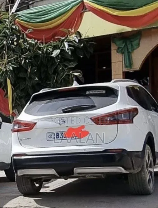 Nissan Qashqai 2018 White