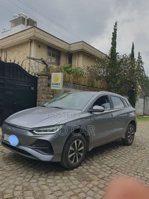 BYD E2 43 kWh 94 hp FWD 2024 Gray