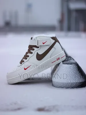 Nike Air Force 1 High Mocco Sneakers White Leather Upper / Brown