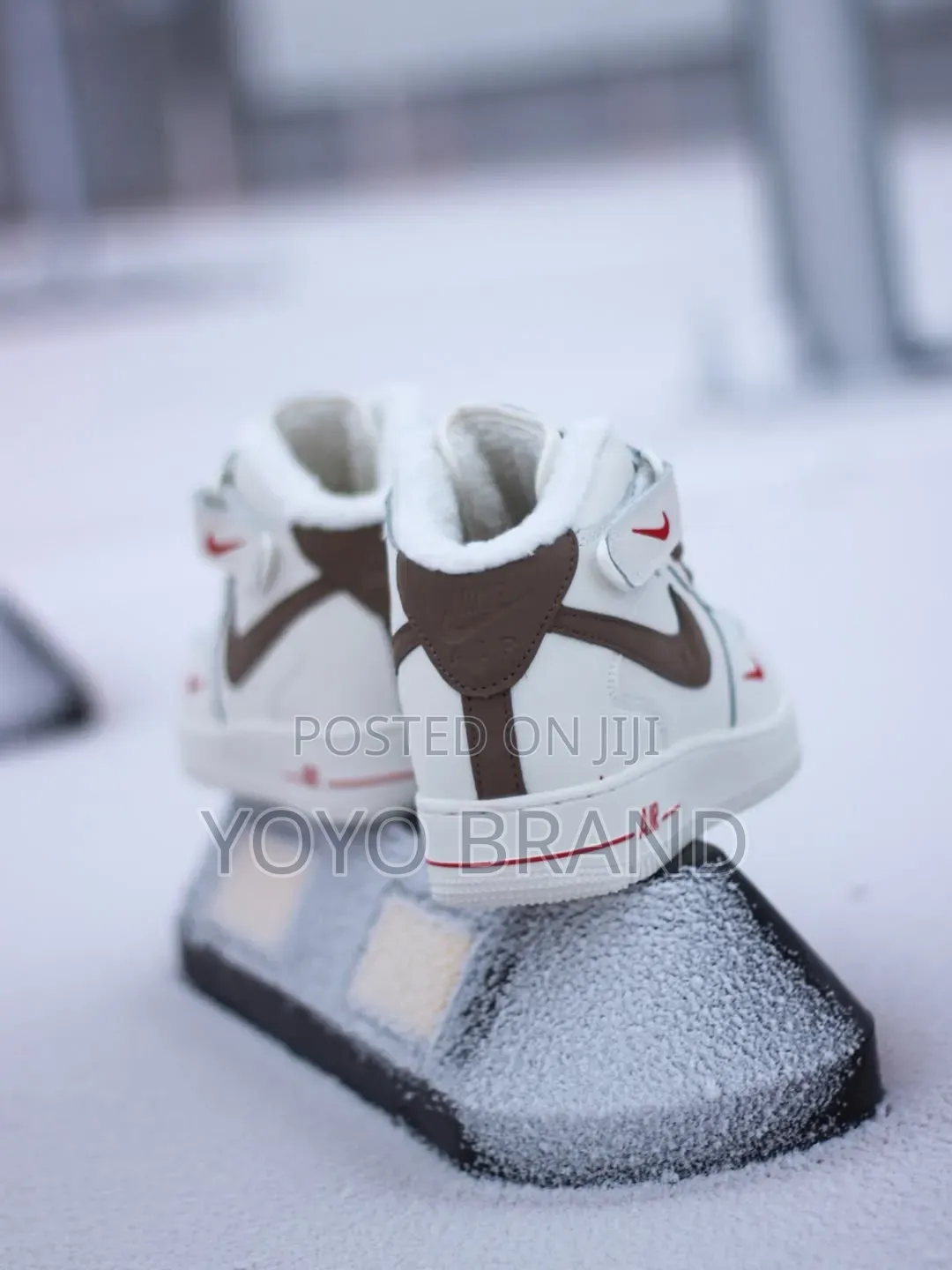 Nike Air Force 1 High Mocco Sneakers White Leather Upper / Brown
