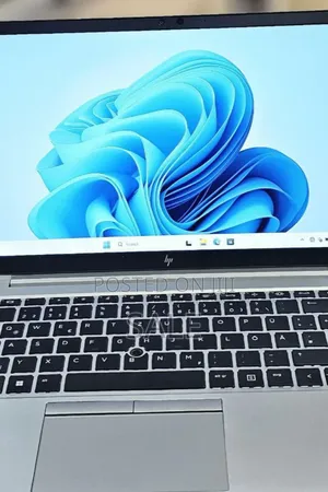 New Laptop HP EliteBook 840 G8 16GB Intel Core i7 SSD 512GB