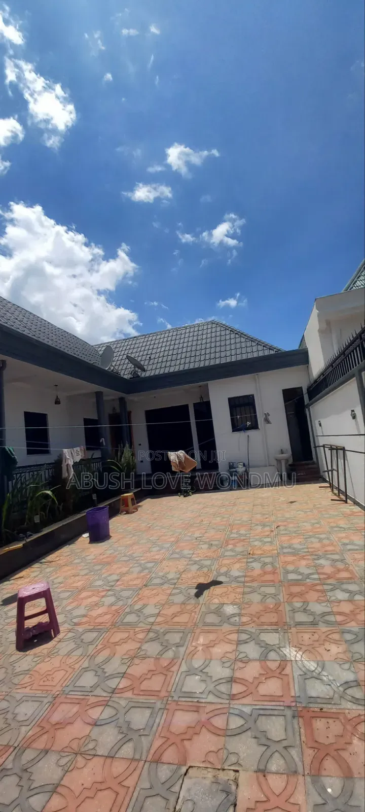 Furnished 3bdrm House in ጎግል, Yeka for sale