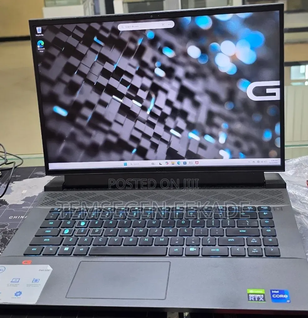 New Laptop Dell G16 7620 16GB Intel Core i7 SSD 1T