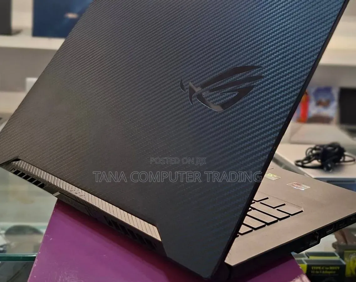 New Laptop Asus ROG Zephyrus G15 16GB AMD Ryzen 7 SSD 512GB