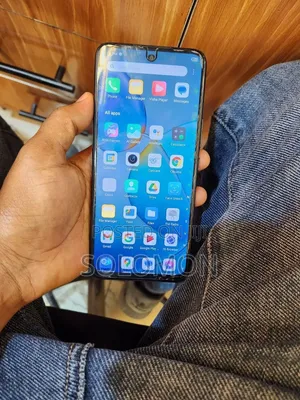 Infinix Hot 12 play 64 GB Silver