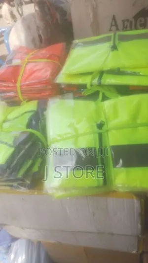 Safety Wear For Construction