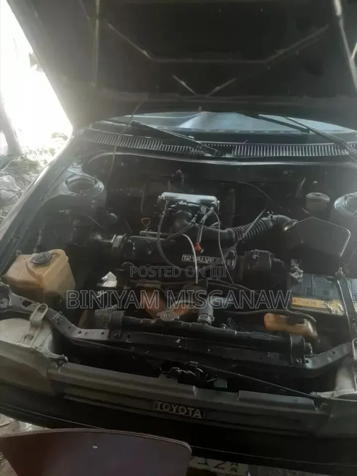 Toyota Corolla II 1990 Gray