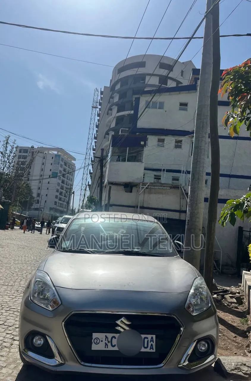 Suzuki Dzire 2022 Gray