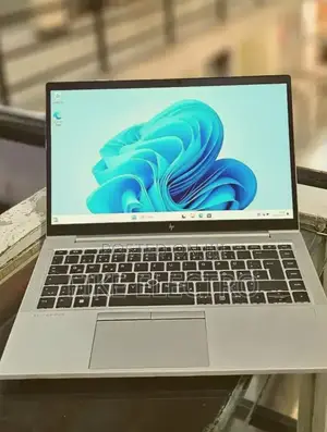 New Laptop HP EliteBook 840 G8 16GB Intel Core i5 SSD 512GB