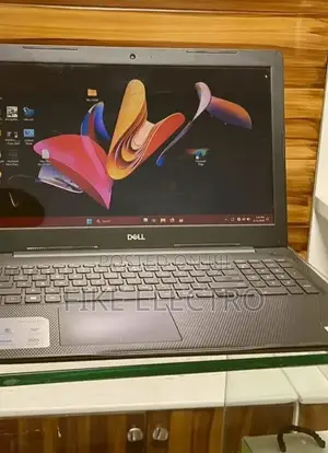 Laptop Dell Inspiron 15 8GB Intel Core i7 SSD 256GB