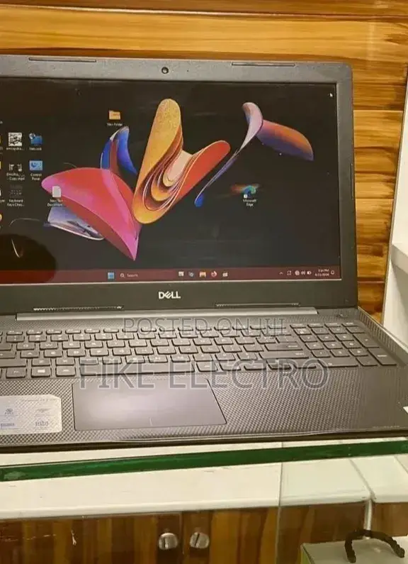 Laptop Dell Inspiron 15 8GB Intel Core i7 SSD 256GB