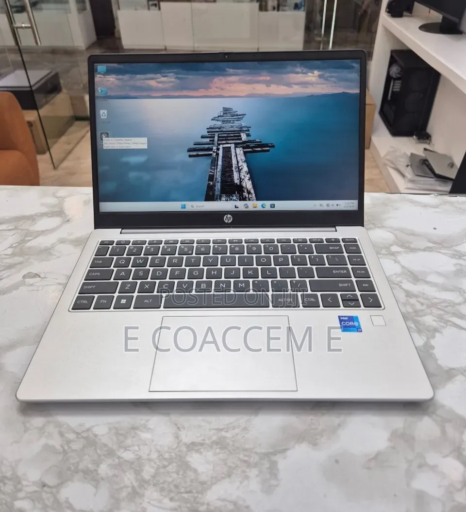 New Laptop HP 240 16GB Intel Core i7 SSD 512GB