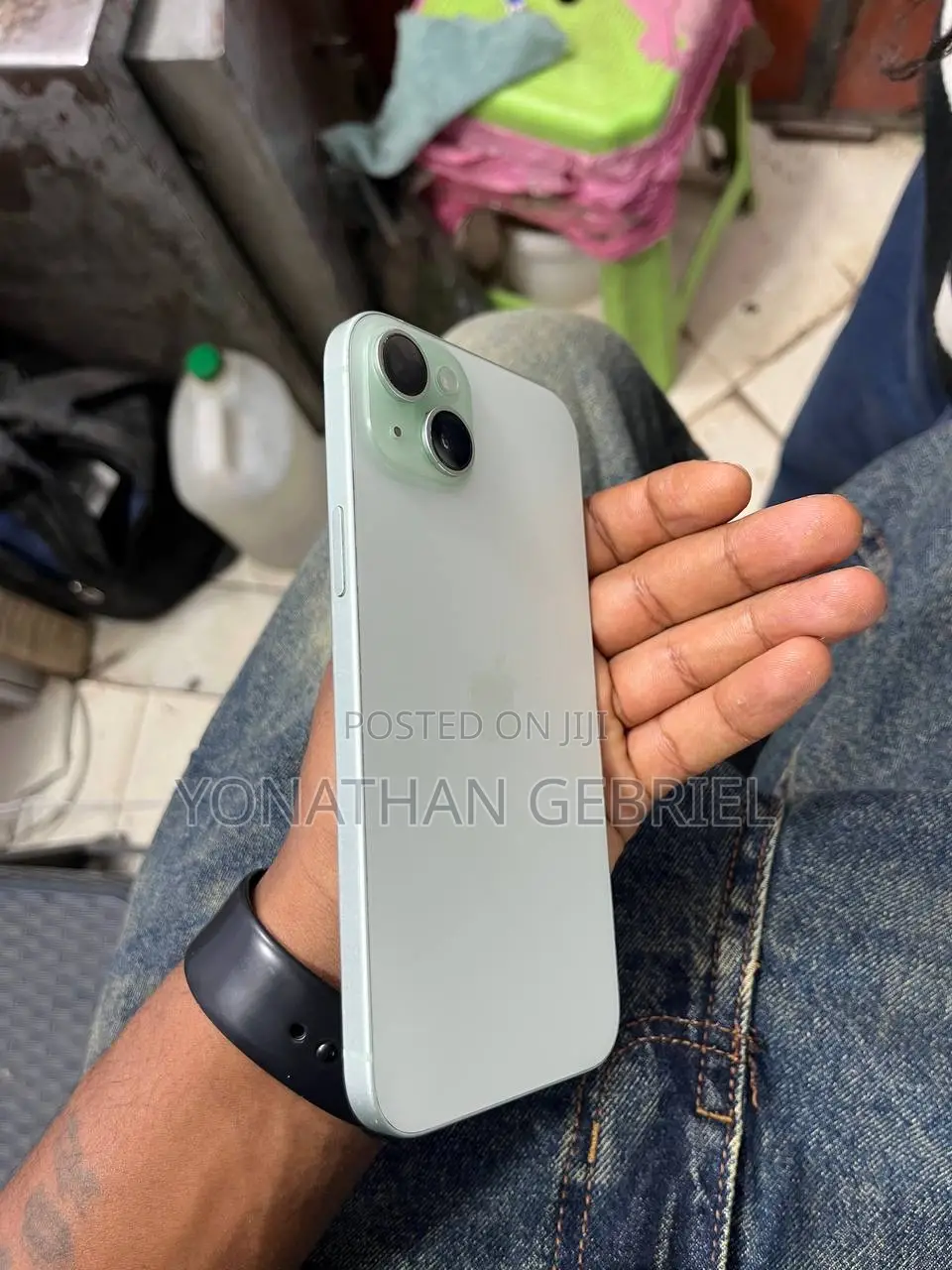 New Apple iPhone 15 Plus 128 GB Gray