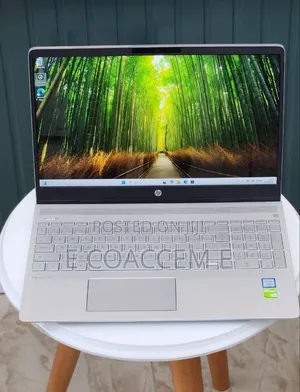 New Laptop HP Pavilion 15-cs3063cl 16GB Intel Core i7 SSD 512GB