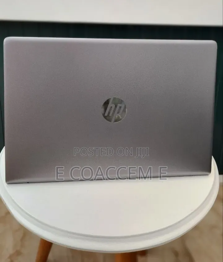 New Laptop HP Pavilion 15-cs3063cl 16GB Intel Core i7 SSD 512GB