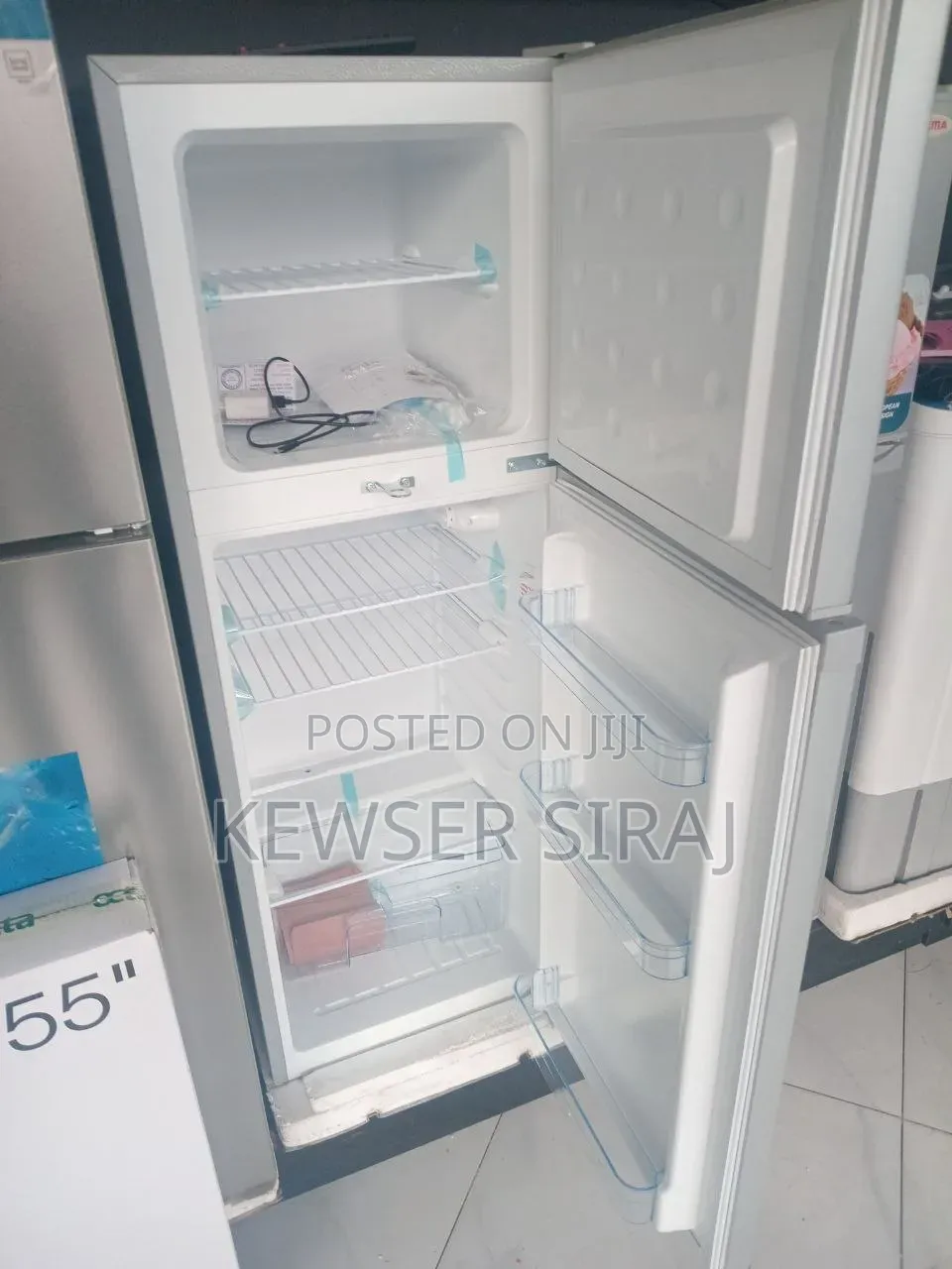 Dalta 260litre Refrgrator Fun System