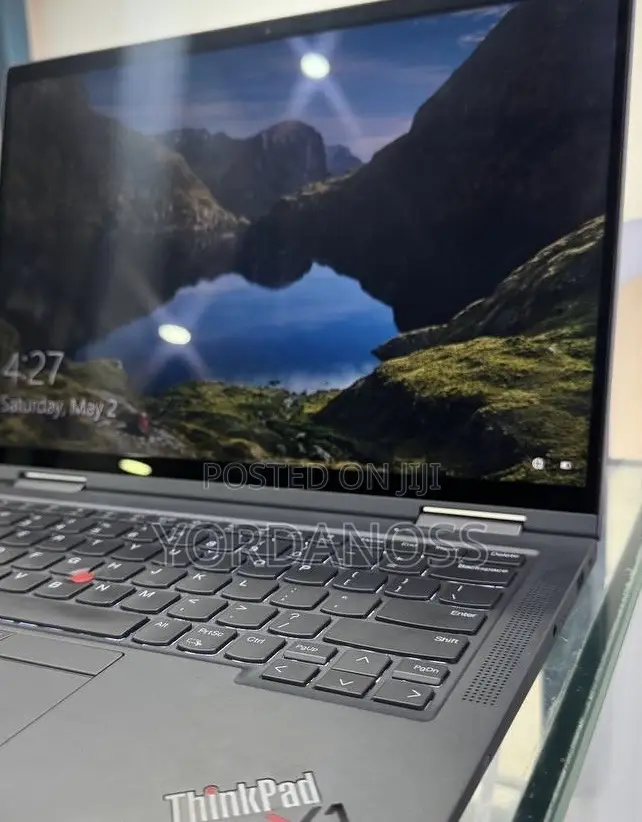 New Laptop Lenovo ThinkPad X1 Yoga 16GB Intel Core i7 SSD 512GB
