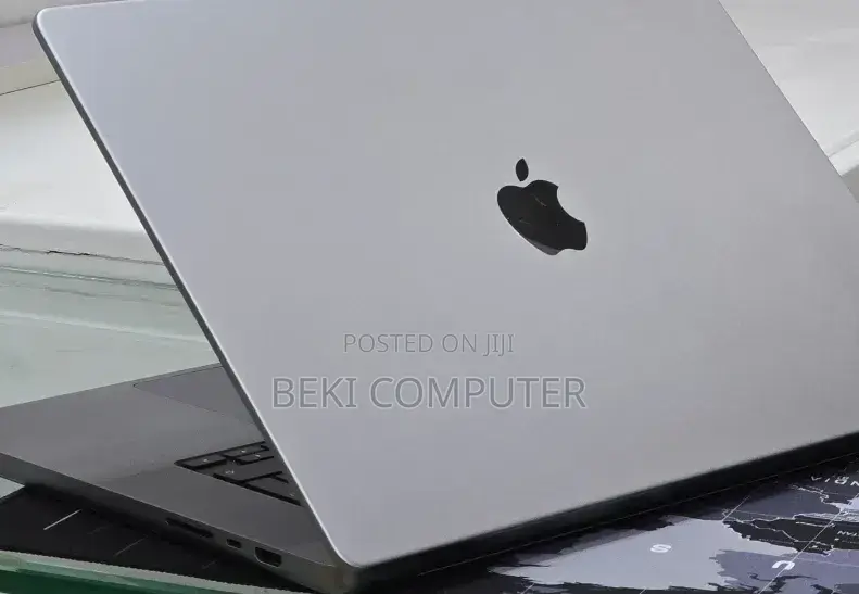 New Laptop Apple MacBook Pro 2021 M1 Max 64GB Apple M1 Max SSD 1T