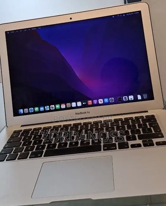 New Laptop Apple MacBook Air 2017 8GB Intel Core i5 SSD 128GB