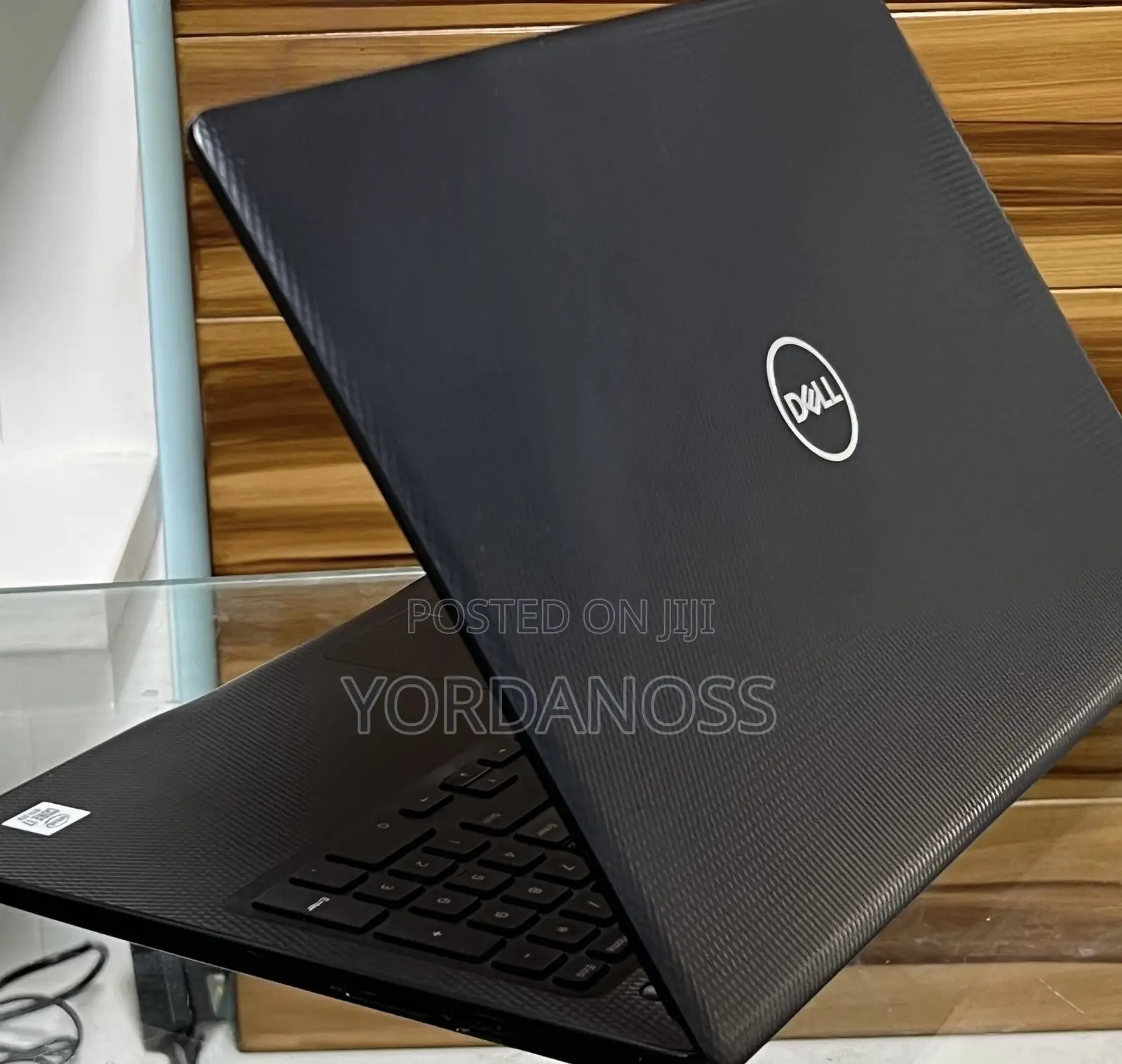 New Laptop Dell Inspiron 15 8GB Intel Core i7 SSD 256GB