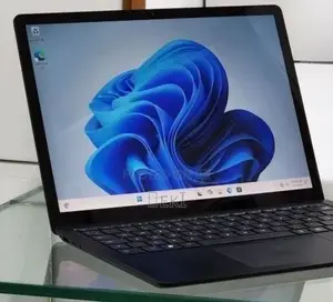 New Laptop Microsoft Surface Laptop 4 16GB Intel Core i7 SSD 512GB