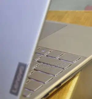 New Laptop Lenovo Yoga 9i 16GB Intel Core i7 SSD 512GB