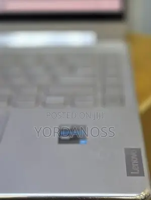 New Laptop Lenovo Yoga 9i 16GB Intel Core i7 SSD 512GB